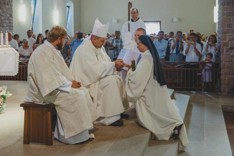 abatyšská benedikce abatyšská benedikce